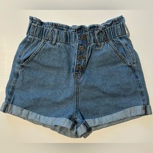 S.O.N.G. Jean Shorts Size Medium
